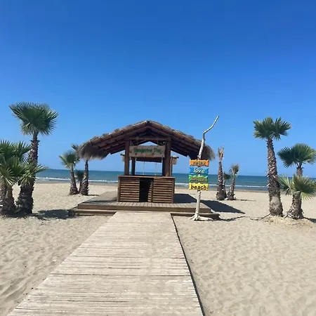 Sea La Vie In Lalez Durrës